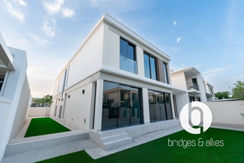 Villa en Tilal Al Ghaf, Dubai, 4 dormitorios, 377 m², № 101181 - foto 3