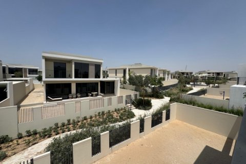 Villa en Tilal Al Ghaf, Dubai, 4 dormitorios, 373 m², № 101181 - foto 2