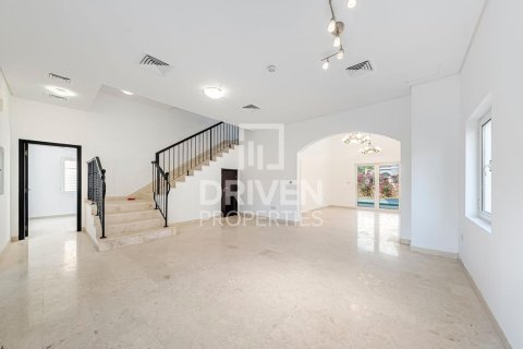 Villa en Hacienda, The Villa, Dubai, 5 dormitorios, 555.65 m², № 126582 - foto 5
