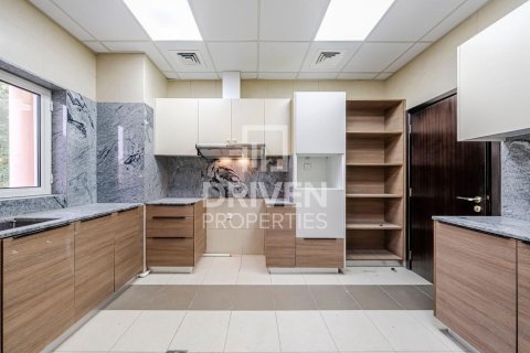 Villa en Hacienda, The Villa, Dubai, 5 dormitorios, 555.65 m², № 126582 - foto 7