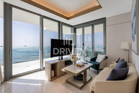 Apartment in Jumeirah Beach Residence, Dubai 1 bedroom, 114.92 sq.m. № 126578 - photo 2