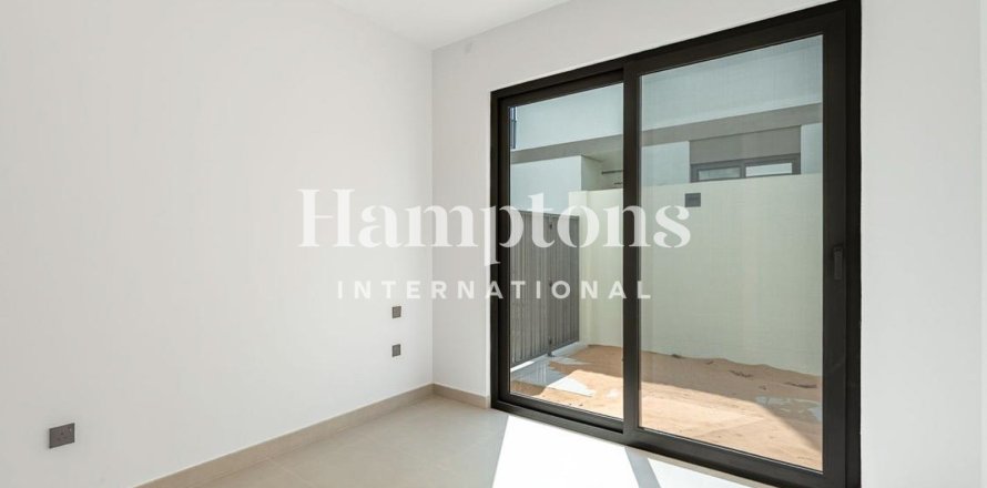 Townhouse in Tilal Al Ghaf, Dubai 3 bedrooms, 141.779 sq.m. № 70030
