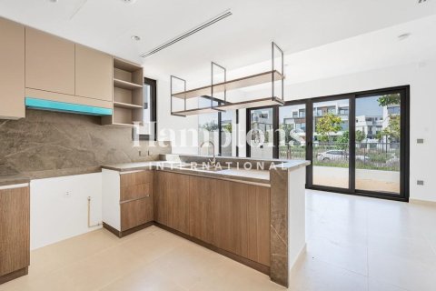 Townhouse in Tilal Al Ghaf, Dubai 3 bedrooms, 141.77926830 sq.m. № 70030 - photo 15