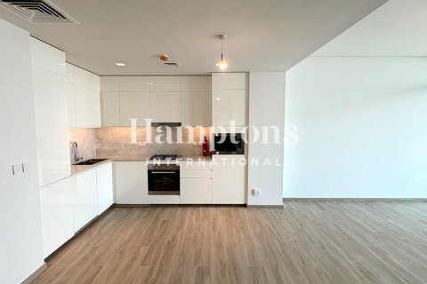 Снять в аренду квартиру в Palace Residences, Dubai Creek Harbour (The Lagoons), Дубай: 2 спальни, 110.24984816м², № 112587 - фото 3