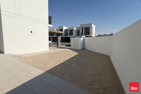 فيلا في دبي 4 غرف نوم, 351.6 م² رقم 112571 - صورة 20