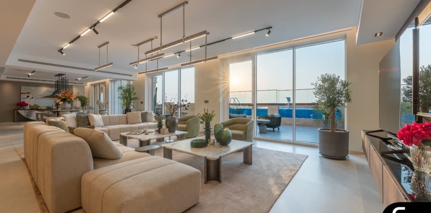 Appartement à Palm Jumeirah, Dubai, 4 chambres, 684 m², № 74770