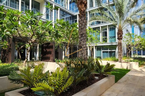 Apartment in Al Wasl, Dubai 3 bedrooms, 203 sq.m. № 119117 - photo 29