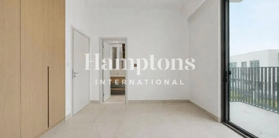 Townhouse in The Valley, Dubai 3 bedrooms, 137.775 sq.m. № 135055