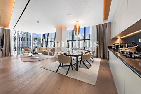 Apartment in Marasi Business Bay, Business Bay, Dubai 2 bedrooms, 157.93510000 sq.m. № 135050 - photo 19