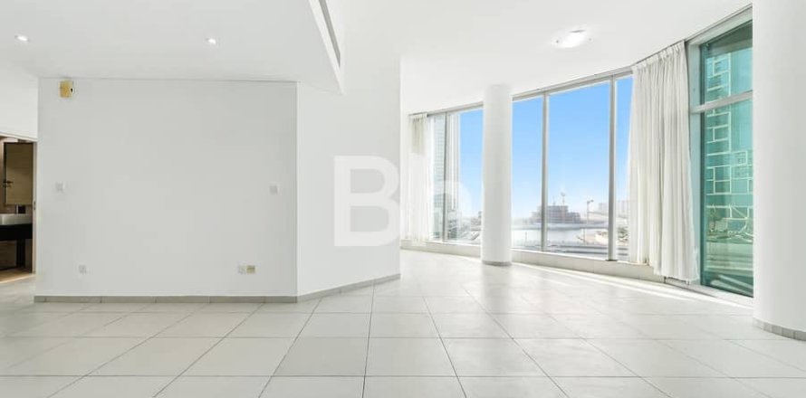 Apartment in Dubai Marina, Dubai 2 bedrooms, 110 sq.m. № 56840