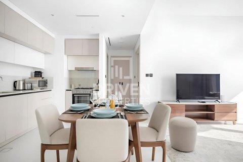 Apartment in EMAAR Beachfront, Dubai Harbour, Dubai 1 bedroom, 77 sq.m. № 19802 - photo 3