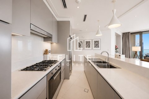 Apartment in Vida Residence Downtown, Downtown Dubai (Downtown Burj Dubai), Dubai 3 bedrooms, 187 sq.m. № 139059 - photo 5