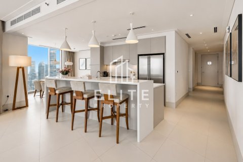 Apartment in Vida Residence Downtown, Downtown Dubai (Downtown Burj Dubai), Dubai 3 bedrooms, 187 sq.m. № 139059