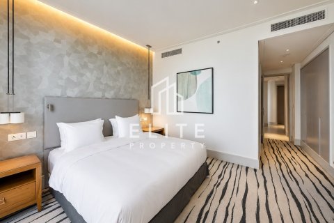 Apartment in Vida Residence Downtown, Downtown Dubai (Downtown Burj Dubai), Dubai 3 bedrooms, 187 sq.m. № 139059 - photo 13