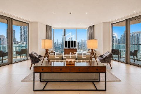 Apartment in Vida Residence Downtown, Downtown Dubai (Downtown Burj Dubai), Dubai 3 bedrooms, 187 sq.m. № 139059 - photo 9