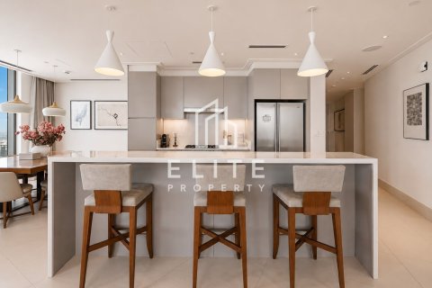 Apartment in Vida Residence Downtown, Downtown Dubai (Downtown Burj Dubai), Dubai 3 bedrooms, 187 sq.m. № 139059 - photo 2