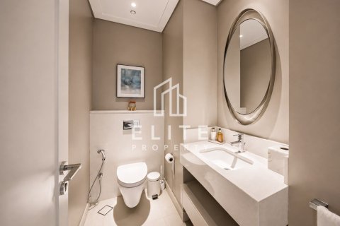 Apartment in Vida Residence Downtown, Downtown Dubai (Downtown Burj Dubai), Dubai 3 bedrooms, 187 sq.m. № 139059 - photo 11