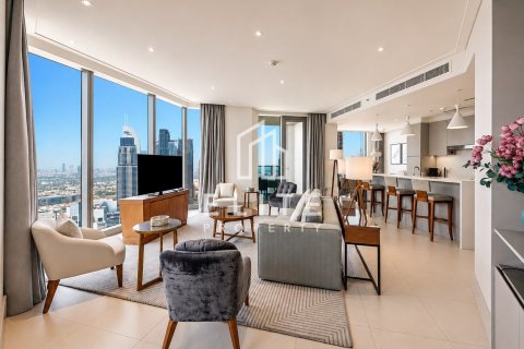 Apartment in Vida Residence Downtown, Downtown Dubai (Downtown Burj Dubai), Dubai 3 bedrooms, 187 sq.m. № 139059 - photo 14