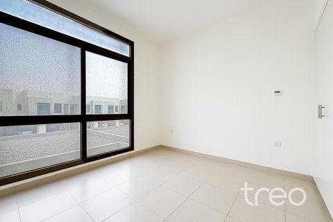Adosado en Noor Townhouses, Town Square, Dubai, 3 dormitorios, 203.46 m², № 134508 - foto 8