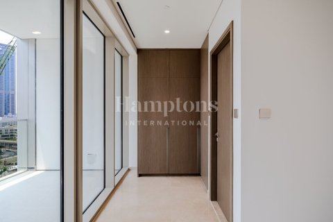 Apartamento en Grandeur Residences, Palm Jumeirah, Dubai, 2 dormitorios, 119.28001976 m², № 13699 - foto 9