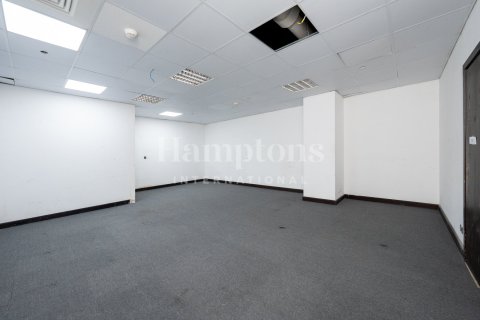 Снять в аренду офис в Sheikh Zayed Road, Дубай: 430.97701700м², № 13697 - фото 2