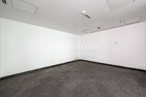 Снять в аренду офис в Sheikh Zayed Road, Дубай: 430.97701700м², № 13697 - фото 9