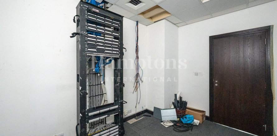Офис в Sheikh Zayed Road, Дубай, 430.977м², № 13697