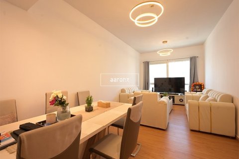 Apartamento en Jumeirah Lake Towers, Dubai, 2 dormitorios, 130.5 m², № 13708 - foto 2