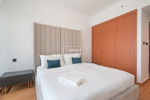 Apartment in Jumeirah Lake Towers, Dubai 2 bedrooms, 130.5 sq.m. № 13708 - photo 7