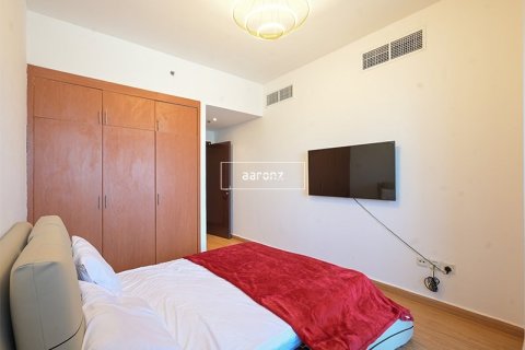 Apartamento en Jumeirah Lake Towers, Dubai, 2 dormitorios, 130.5 m², № 13708 - foto 8