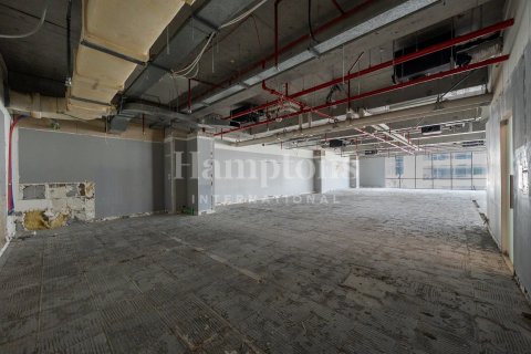Снять в аренду офис в Sheikh Zayed Road, Дубай: 438.92301059м², № 13698 - фото 2