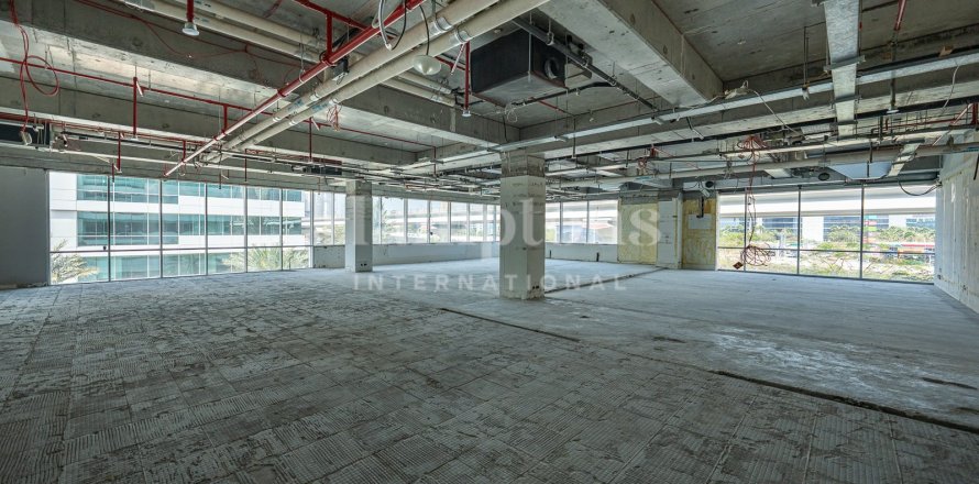 Офис в Sheikh Zayed Road, Дубай, 438.923м², № 13698