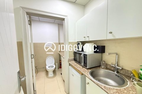 Oficina en Business Bay, Dubai, 77 m², № 95218 - foto 2
