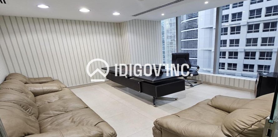 Oficina en Business Bay, Dubai, 70 m², № 95212