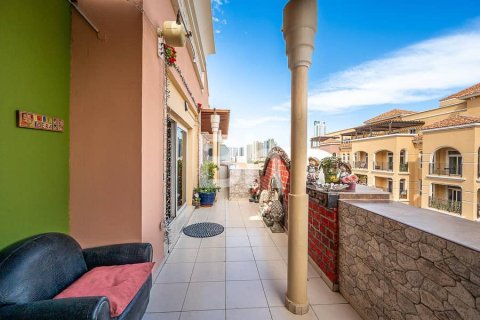 Apartment in Jumeirah Village Circle, Dubai 2 bedrooms, 164 sq.m. № 21995 - photo 12