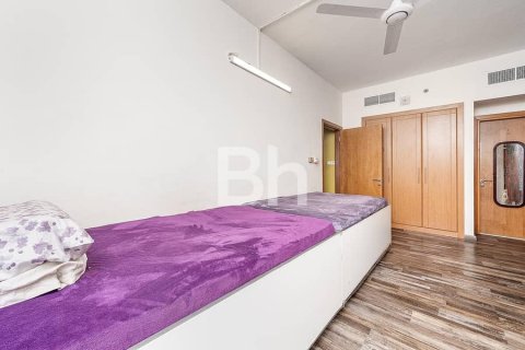 Apartment in Jumeirah Village Circle, Dubai 2 bedrooms, 164 sq.m. № 21995 - photo 9