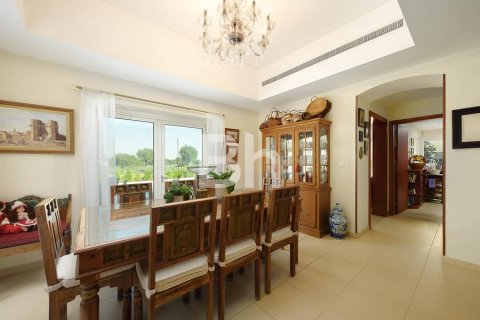 فيلا في المرابع العربية, دبي 5 غرف نوم , 399 م² رقم 21994 - صورة 4