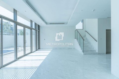 Villa in District One, Mohammed Bin Rashid City, Dubai 4 bedrooms, 570 sq.m. № 73086 - photo 2