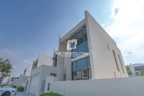 Villa in District One, Mohammed Bin Rashid City, Dubai 4 bedrooms, 570 sq.m. № 73086 - photo 18