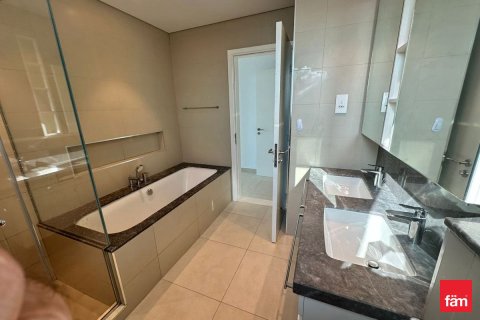 Apartamento en Downtown Dubai (Downtown Burj Dubai), Dubai, 2 dormitorios, 113.1 m², № 83705 - foto 12