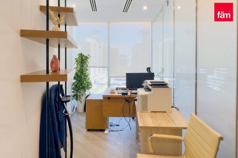 Снять в аренду офис в Бизнес-Бэе, Дубай: 107.6м², № 83704 - фото 6