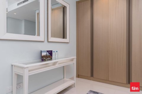 Apartment in Business Bay, Dubai 2 bedrooms, 122.9 sq.m. № 53366 - photo 11