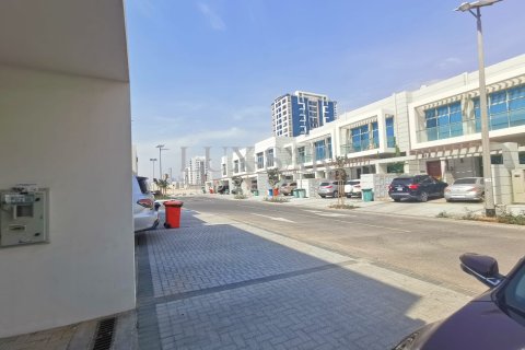 Adosado en Al Furjan, Dubai, 3 dormitorios, 177.4 m², № 37570 - foto 4