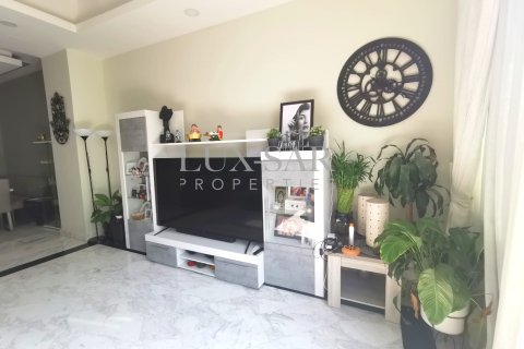 Adosado en Al Furjan, Dubai, 3 dormitorios, 177.4 m², № 37570 - foto 21