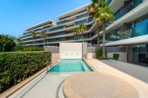 Apartment in Palm Jumeirah, Dubai 3 bedrooms, 896 sq.m. № 120527 - photo 19