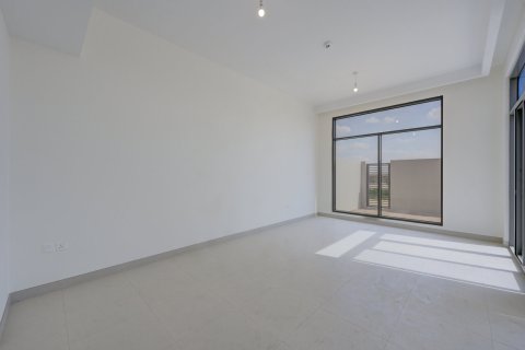 Villa in Dubai South (Dubai World Central), Dubai 4 bedrooms, 324 sq.m. № 120523 - photo 3