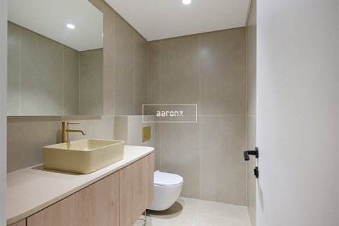 Appartement à Jumeirah Beach Residence, Dubai, 1 chambre, 102.7 m², № 49784 - photo 11