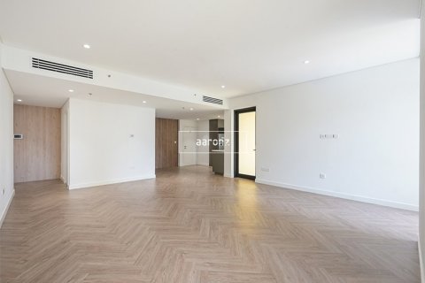 Appartement à Jumeirah Beach Residence, Dubai, 1 chambre, 102.7 m², № 49784 - photo 1
