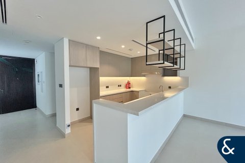 Купить виллу в Tilal Al Ghaf, Дубай: 3 спальни, 203м², № 74496 - фото 3