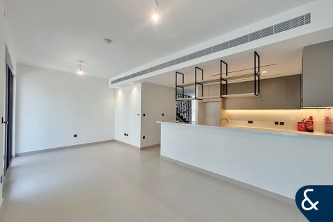 Купить виллу в Tilal Al Ghaf, Дубай: 3 спальни, 203м², № 74496 - фото 2